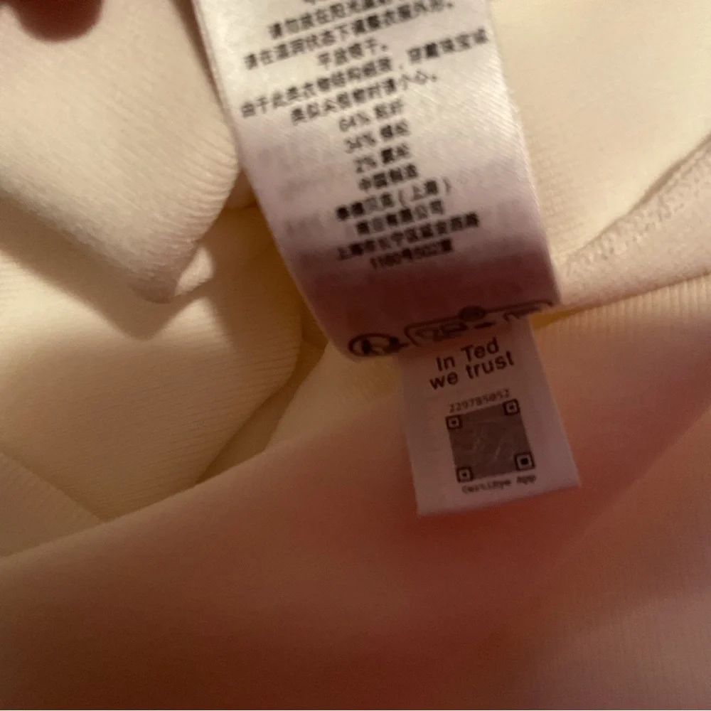 New - Ted Baker London Lounia Fluted Sleeve Body-Con Dress in White Size 1 - Picture 16 of 16
